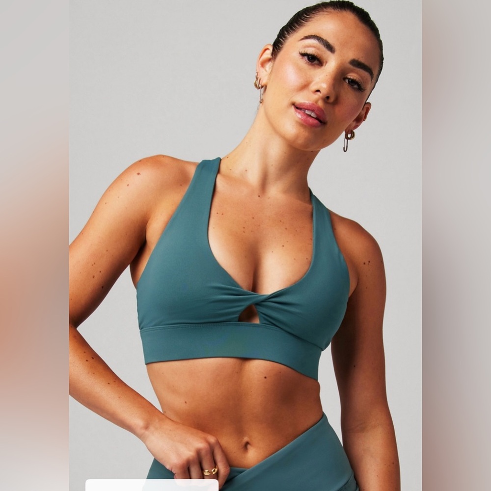 Fabletics Activewear Set - Picture 2 of 7